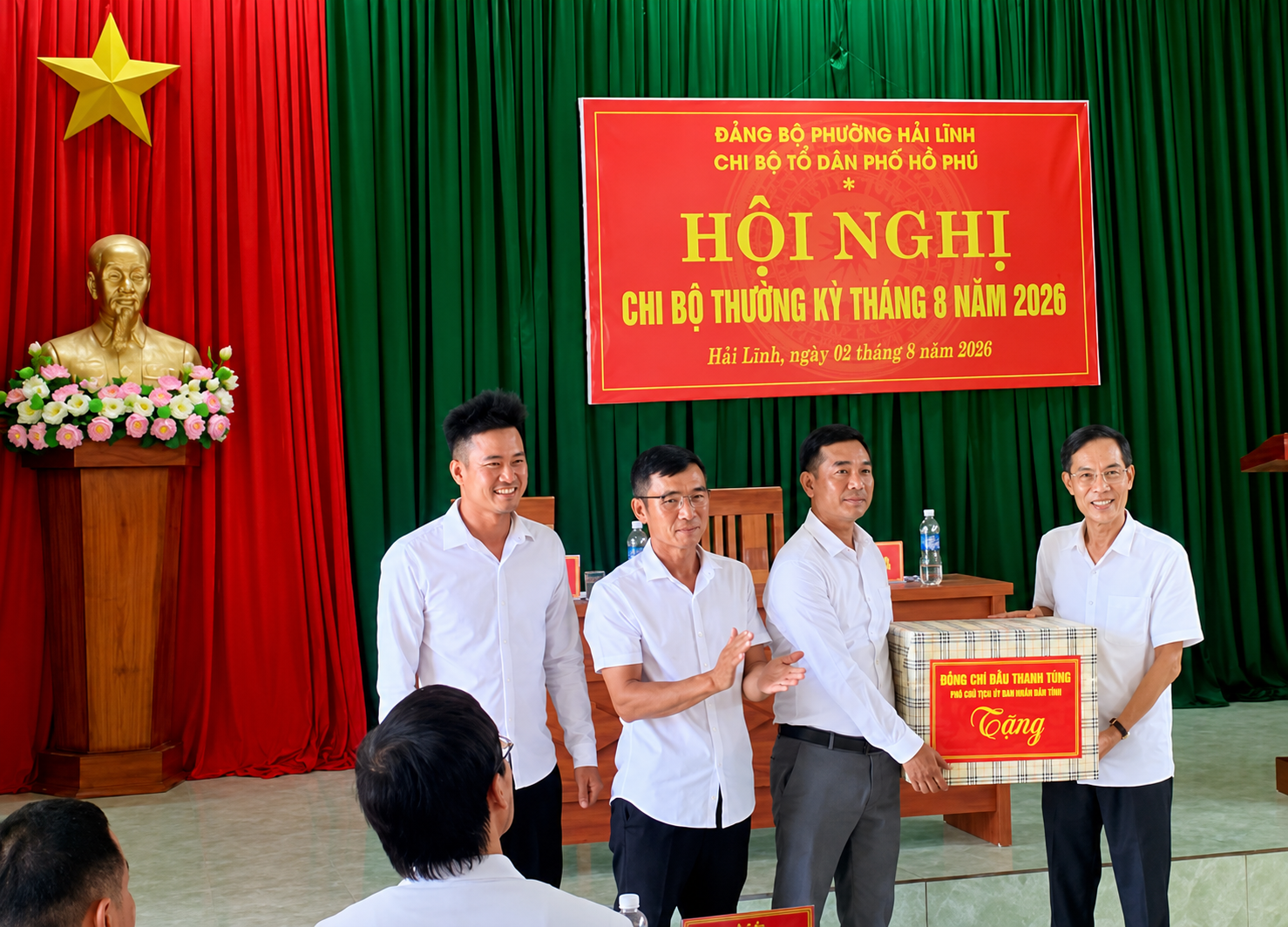 Anh-tin-bai